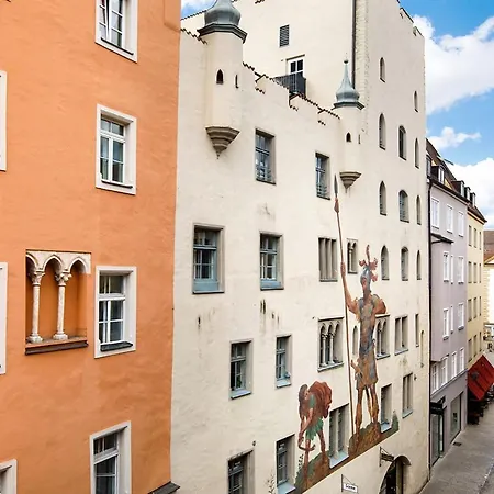 Goliath Am Dom 5*