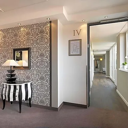 Hotel Goliath Am Dom 5*
