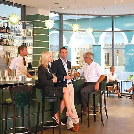 Goliath Am Dom Hotel 5*